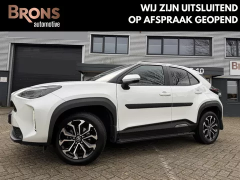 Toyota Yaris Cross 1.5 Hybrid 115 Dynamic sidesteps l Camera l Navigatie