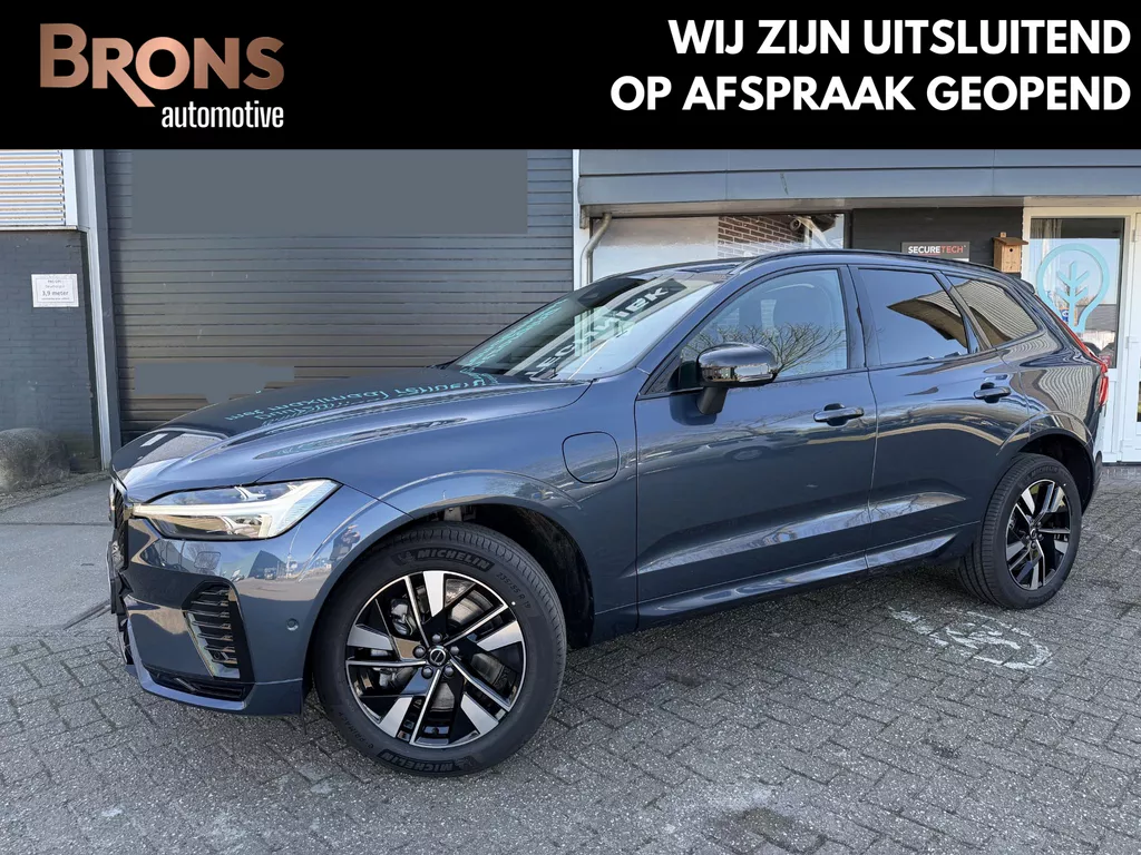Volvo XC60 2.0 T8 Plug-in hybrid AWD Ultra Dark Facelift model l 360 l stoel verwarming l 455pk