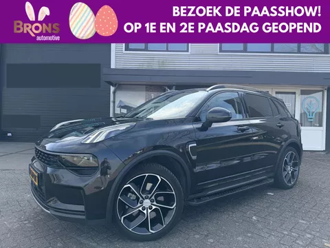 Lynk &amp; Co 01 1.5 zwart l sidebar l camera