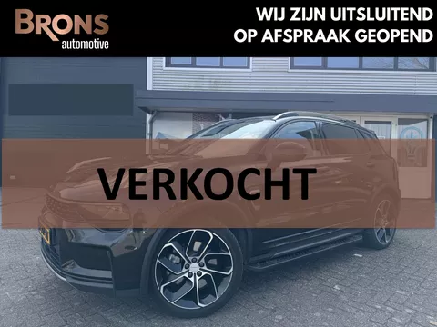 Lynk &amp; Co 01 1.5 zwart l sidebar l camera