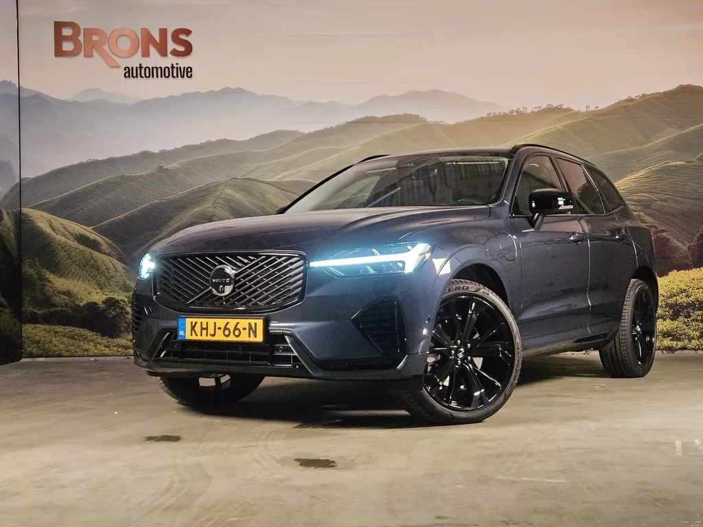 Volvo XC60 2.0 T8 Plug-in hybrid AWD Ultra Dark Facelift model l 21 inc l 360 l stoel verwarming l 455pk
