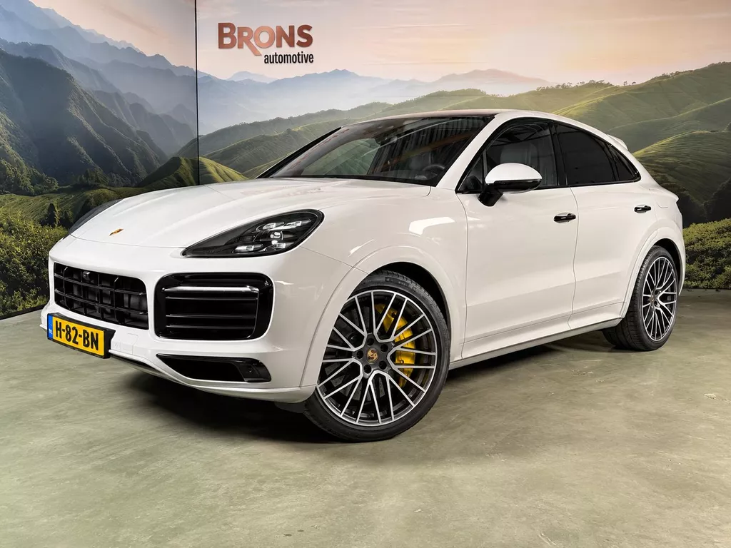 Porsche Cayenne Coup&eacute; 3.0 E-Hybrid Keramisch l bose l sport Design | sport Chrome l pano