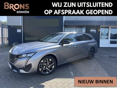 Peugeot 308 1.6 Plug in Hybrid 180 Allure