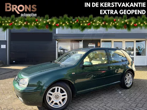 Volkswagen Golf 1.8-5V Turbo GTI