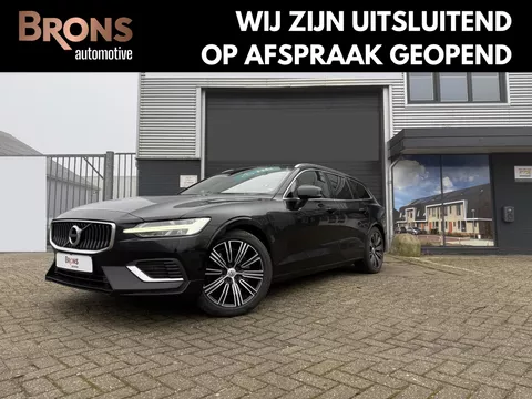 Volvo V60 2.0 T8 Twin Engine AWD Inscription Massage l Pano l 400PK