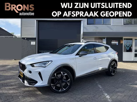 CUPRA Formentor 1.4 e-Hybrid VZ Copper Edition Pano l Camera l 19 inc l rijklaarprijs CUPRA Formentor 1.4 e-Hybrid VZ Copper Edition Pano l Camera l 19 inc l rijklaarprijs
